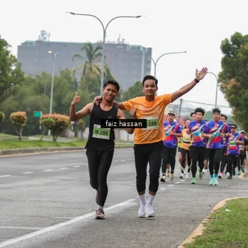 Runner Photo 8464549