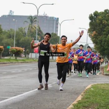 Runner Photo 8464551