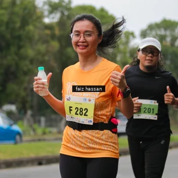 Runner Photo 8464557