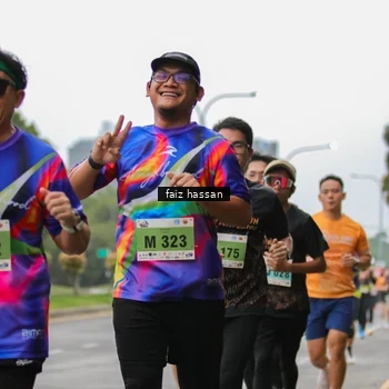 Runner Photo 8464564
