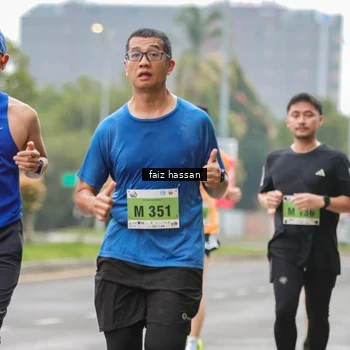 Runner Photo 8464575