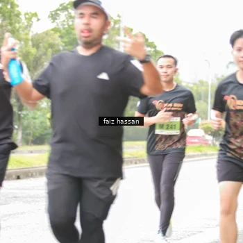 Runner Photo 8464680