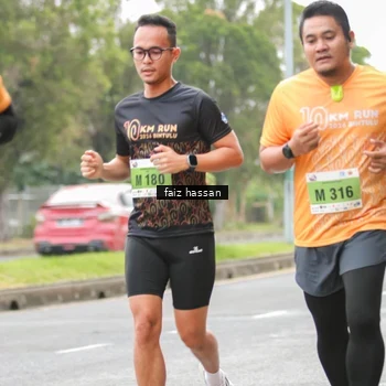 Runner Photo 8464683