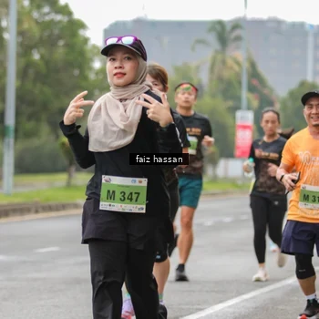 Runner Photo 8464687