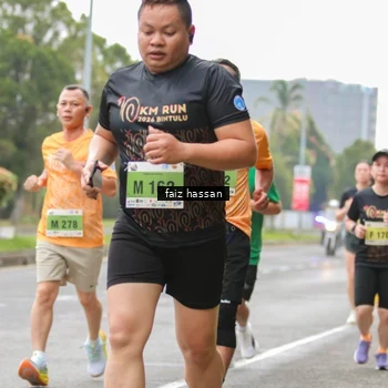 Runner Photo 8464695