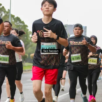 Runner Photo 8464711