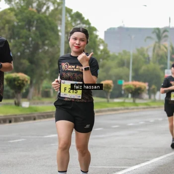 Runner Photo 8464719