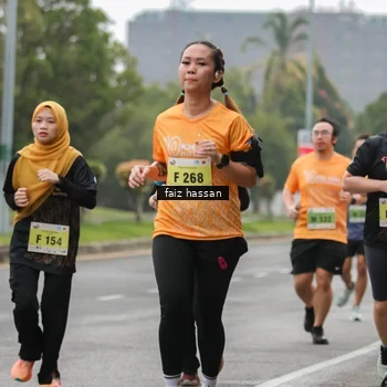 Runner Photo 8464751