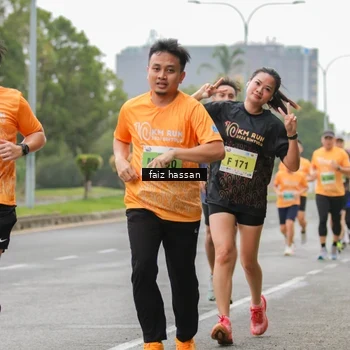 Runner Photo 8464757