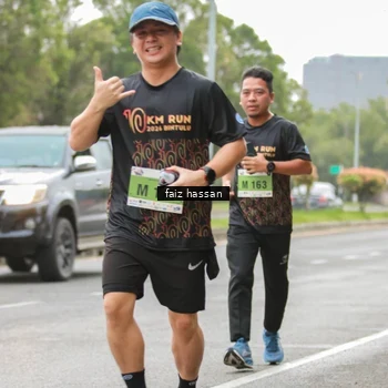 Runner Photo 8464827