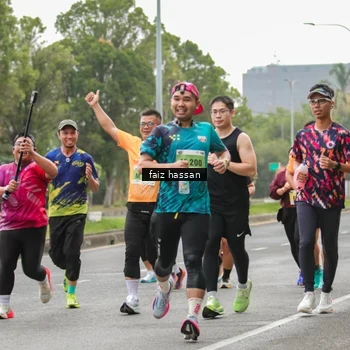 Runner Photo 8464849