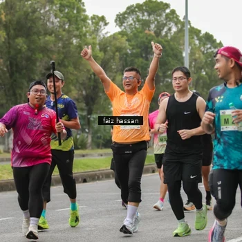 Runner Photo 8464850