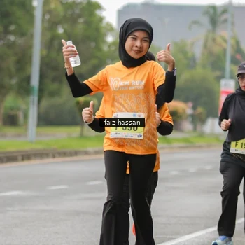 Runner Photo 8464876