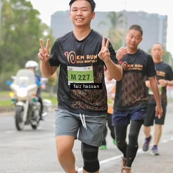 Runner Photo 8464884