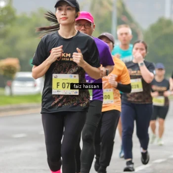 Runner Photo 8464899
