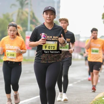 Runner Photo 8464916