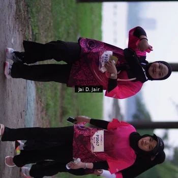 Runner Photo 8465002