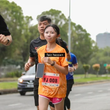Runner Photo 8465025