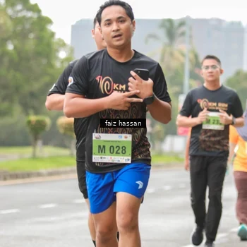 Runner Photo 8465028