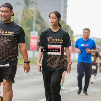 Runner Photo 8465037