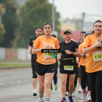 Runner Photo 8465044
