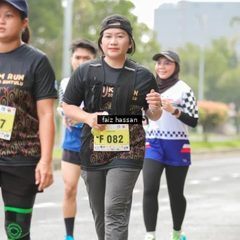 Runner Photo 8465098