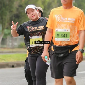 Runner Photo 8465151