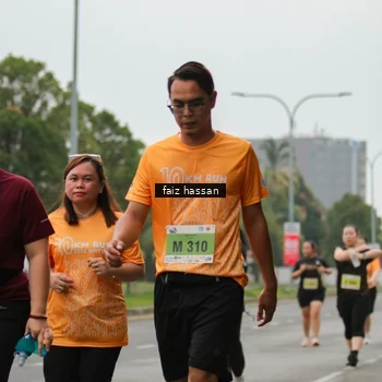 Runner Photo 8465209