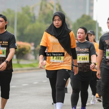 Runner Photo 8465219