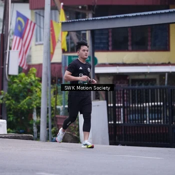 Runner Photo 8465673