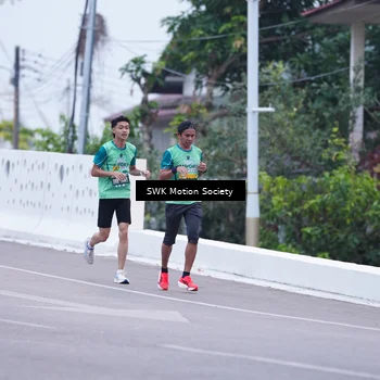 Runner Photo 8465698