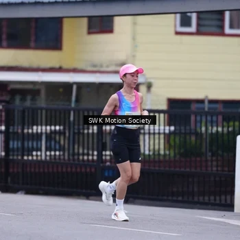 Runner Photo 8465735