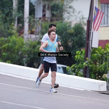 Runner Photo 8465749