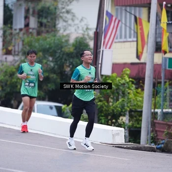 Runner Photo 8465755