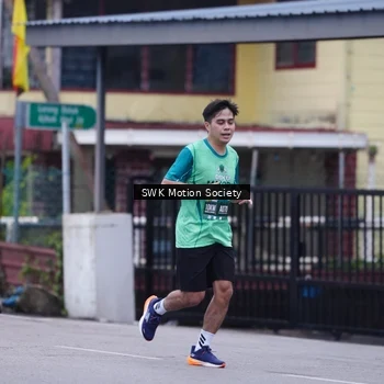Runner Photo 8465770