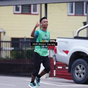 Runner Photo 8465812