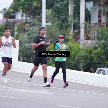 Runner Photo 8465851