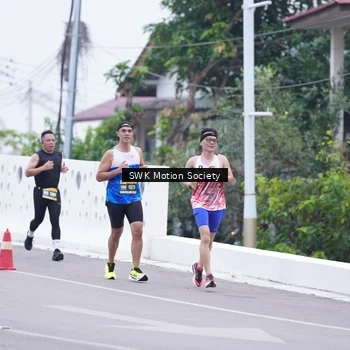 Runner Photo 8465861