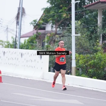 Runner Photo 8465903