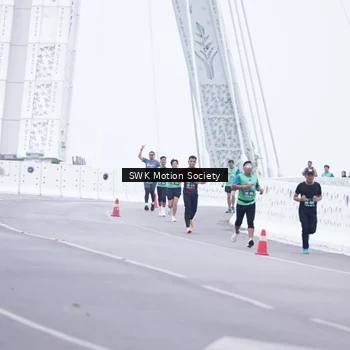 Runner Photo 8465926
