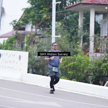 Runner Photo 8465944