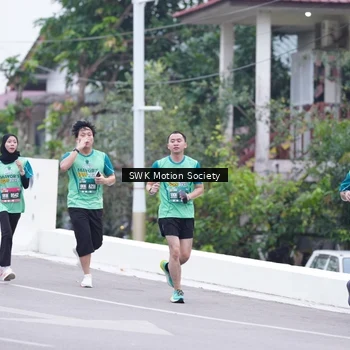 Runner Photo 8465951