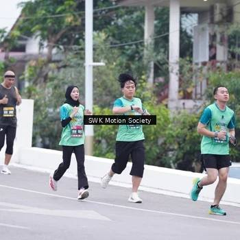 Runner Photo 8465954