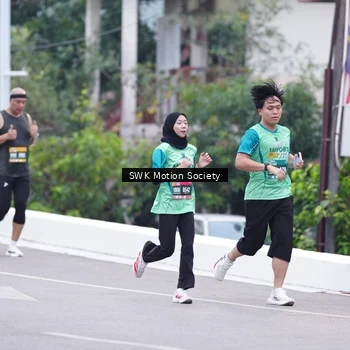 Runner Photo 8465962