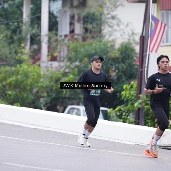 Runner Photo 8465973