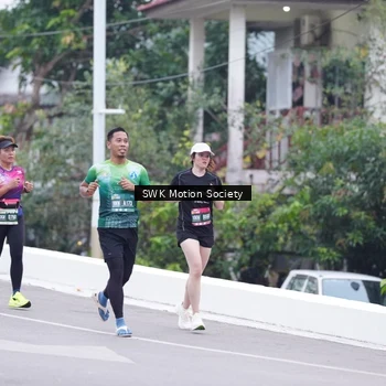 Runner Photo 8465987