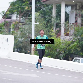 Runner Photo 8466023