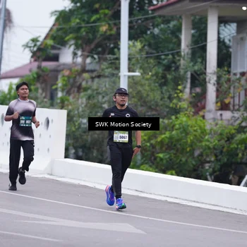 Runner Photo 8466044