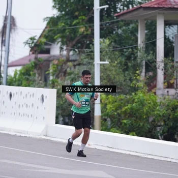 Runner Photo 8466057