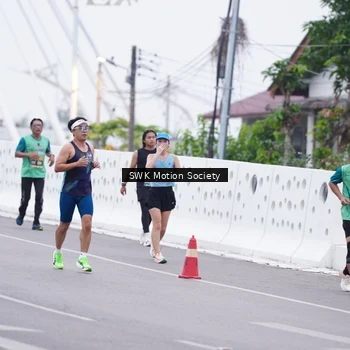 Runner Photo 8466164